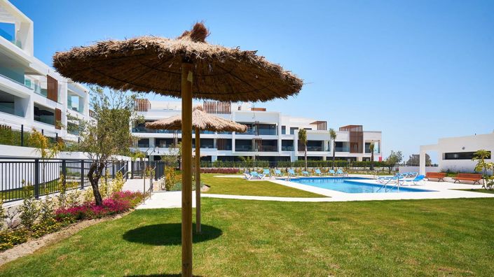 Image No.2-2 Bed Property for sale