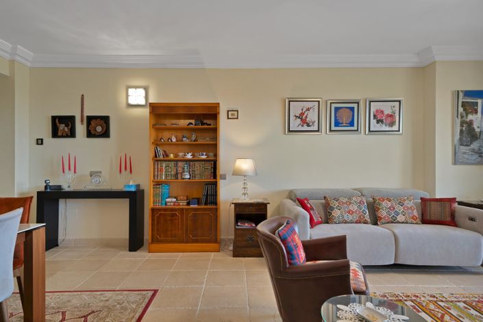 Image No.11-3 Bed Property for sale