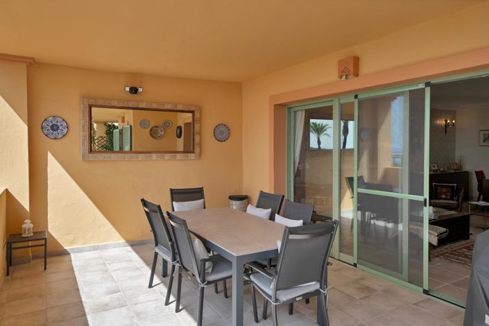 Image No.20-3 Bed Property for sale