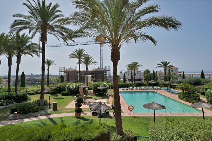 Image No.23-3 Bed Property for sale