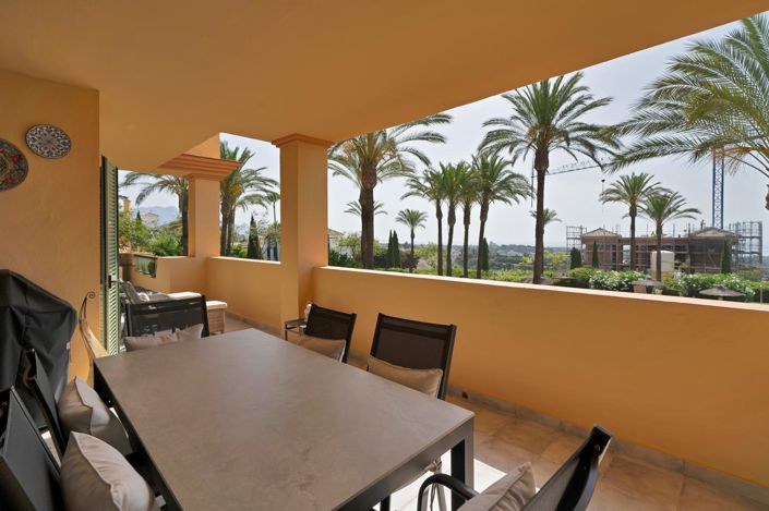 Image No.25-3 Bed Property for sale