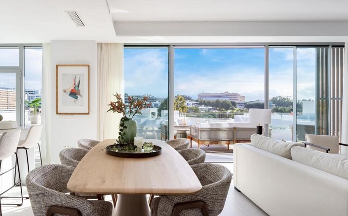 Image No.5-4 Bed Property for sale