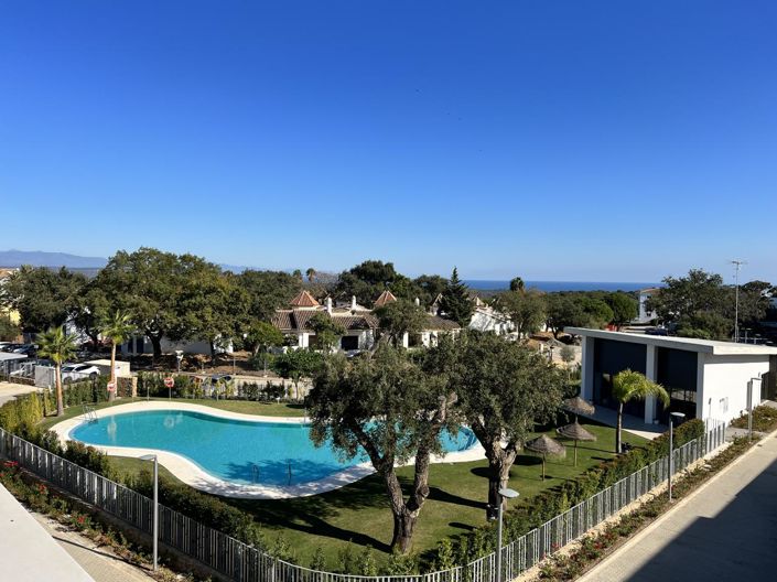 Image No.18-4 Bed Property for sale