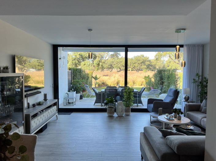 Image No.24-4 Bed Property for sale