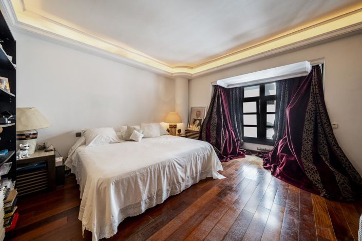 Image No.16-3 Bed Property for sale