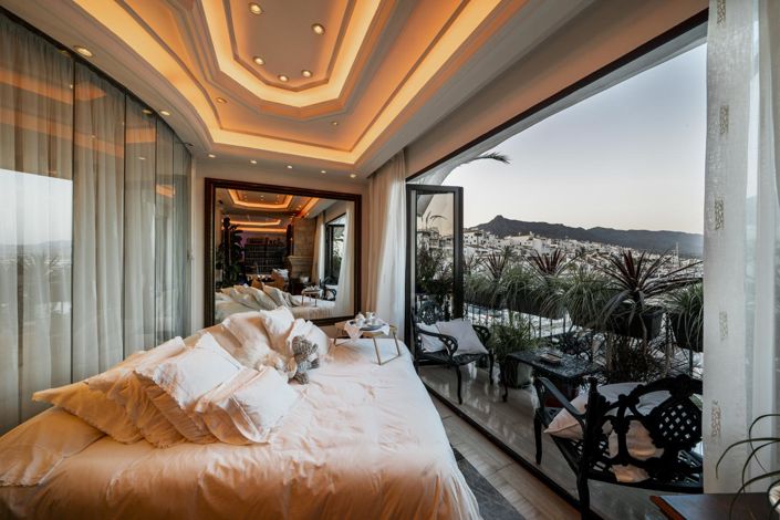 Image No.30-3 Bed Property for sale