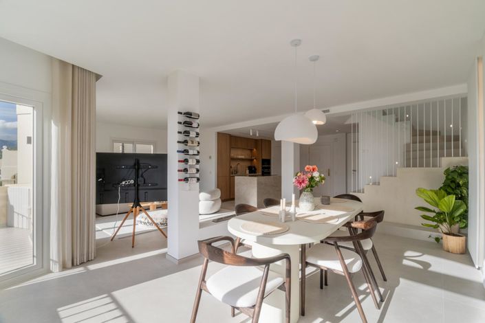 Image No.31-3 Bed Property for sale