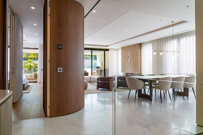 Image No.23-4 Bed Property for sale