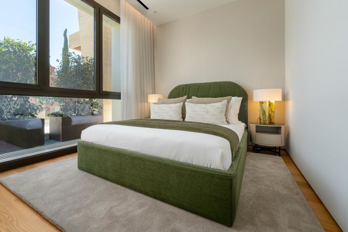 Image No.3-4 Bed Property for sale