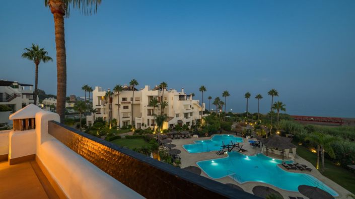 Image No.56-3 Bed Property for sale