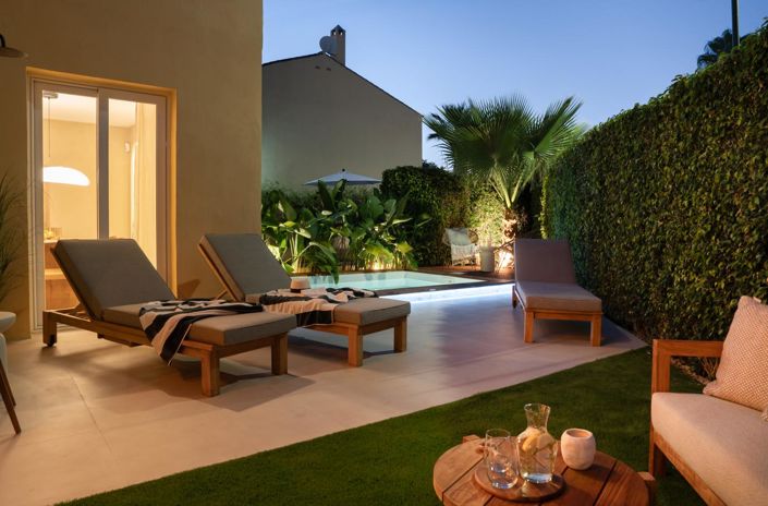 Image No.27-4 Bed Property for sale