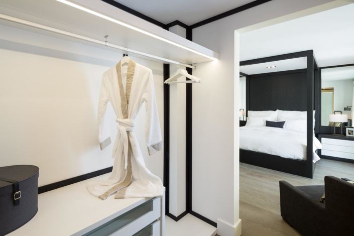 Image No.2-5 Bed Property for sale