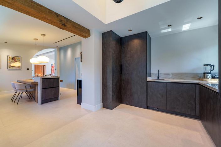 Image No.35-5 Bed Property for sale