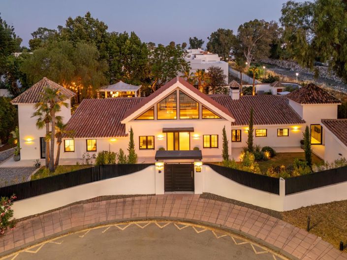 Image No.60-5 Bed Property for sale