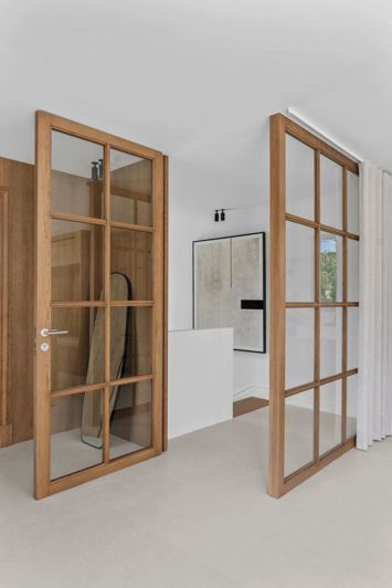 Image No.33-4 Bed Property for sale