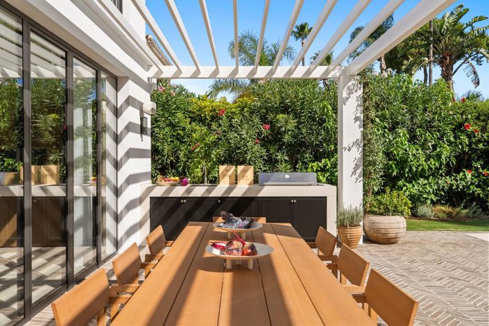 Image No.41-4 Bed Property for sale