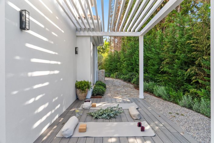 Image No.42-4 Bed Property for sale