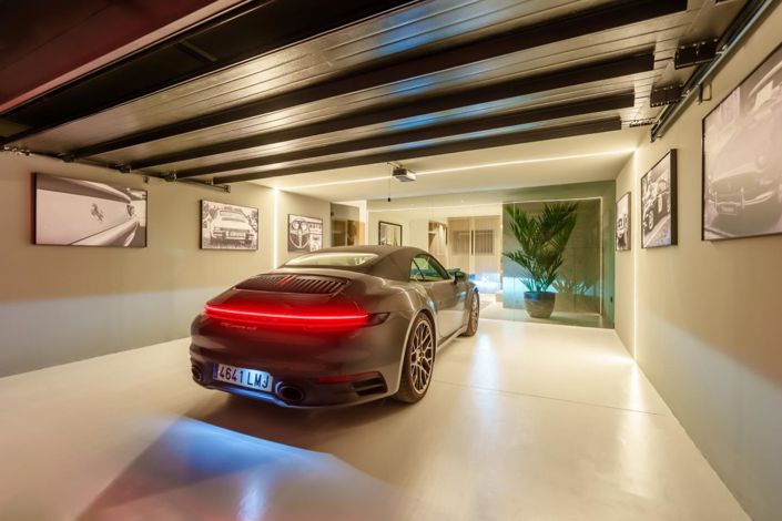 Image No.45-4 Bed Property for sale