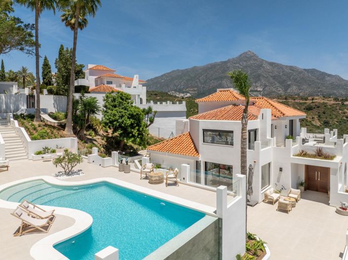 Image No.48-5 Bed Property for sale