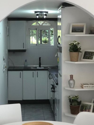 Image No.12-2 Bed Property for sale