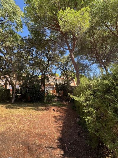 Image No.16-2 Bed Property for sale