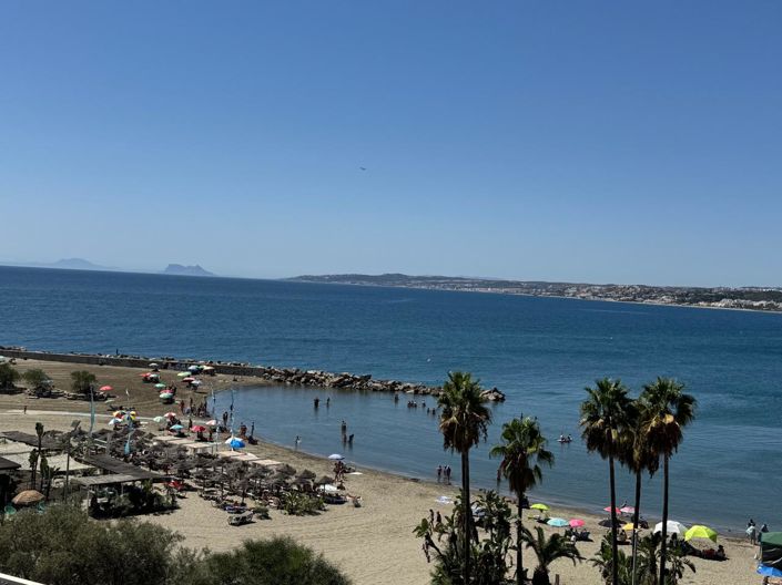 Image No.19-2 Bed Property for sale