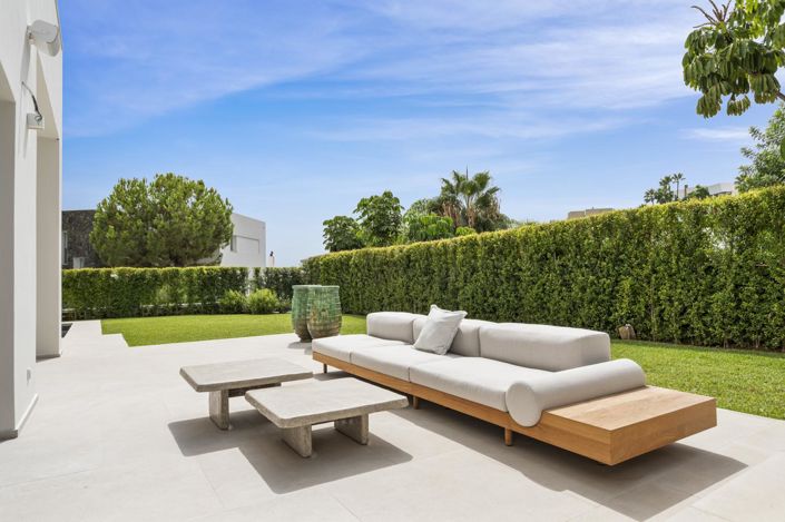 Image No.16-4 Bed Property for sale