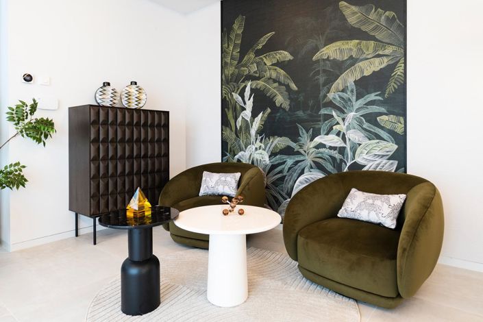 Image No.21-6 Bed Property for sale