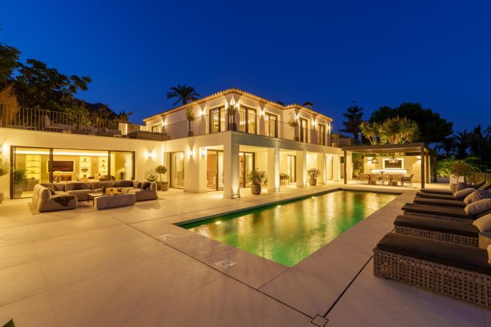 Image No.34-5 Bed Property for sale