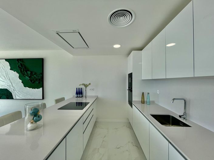 Image No.20-3 Bed Property for sale