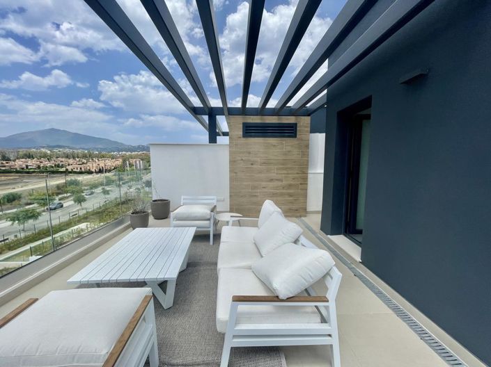 Image No.33-3 Bed Property for sale