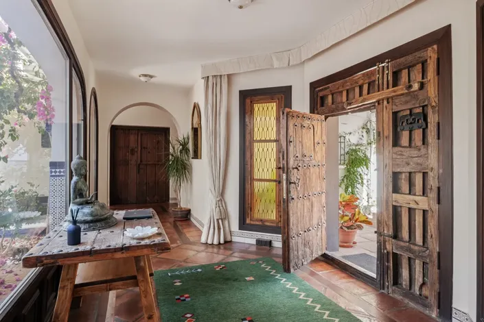 Image No.2-Propriété de 6 chambres à vendre à Istán