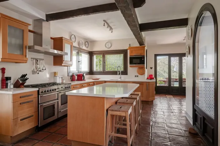 Image No.9-Propriété de 6 chambres à vendre à Istán