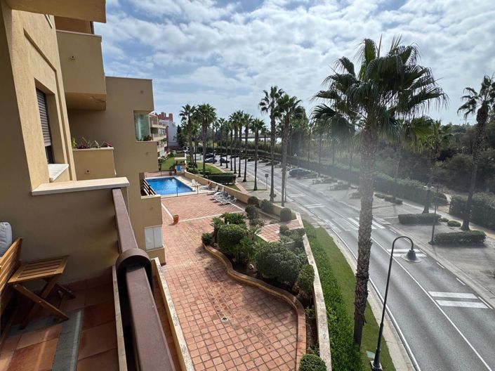 Image No.15-3 Bed Property for sale