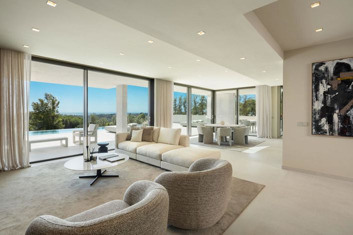 Image No.6-5 Bed Property for sale