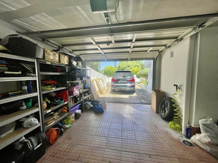 Image No.43-5 Bed Property for sale