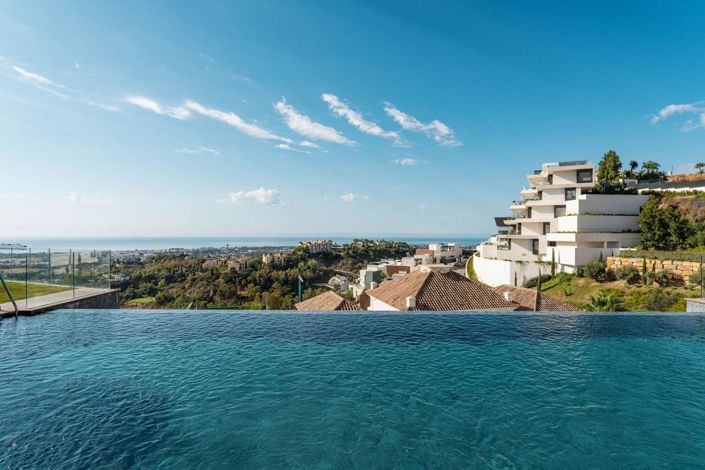 Image No.25-3 Bed Property for sale