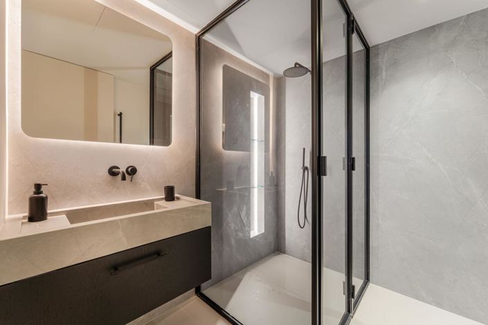 Image No.23-4 Bed Property for sale