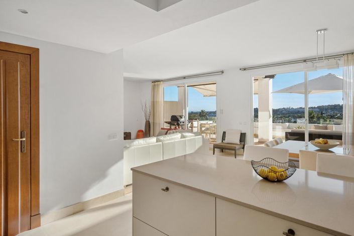 Image No.9-3 Bed Property for sale