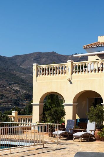 Image No.22-4 Bed Property for sale