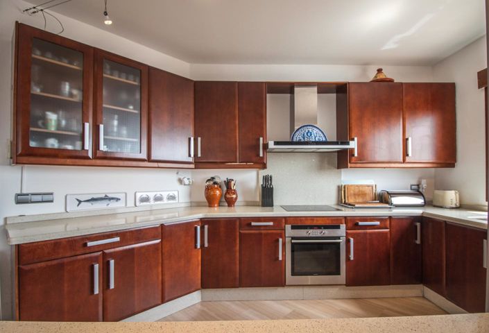 Image No.25-5 Bed Property for sale