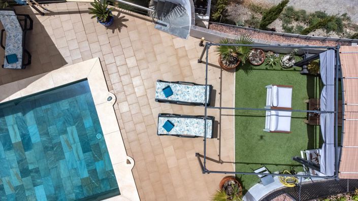 Image No.34-5 Bed Property for sale