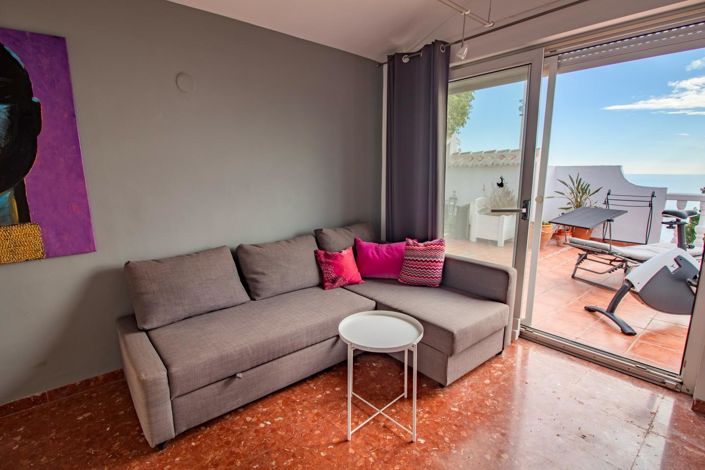 Image No.33-5 Bed Property for sale