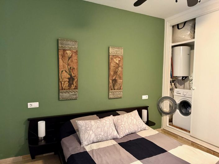 Image No.14-2 Bed Property for sale