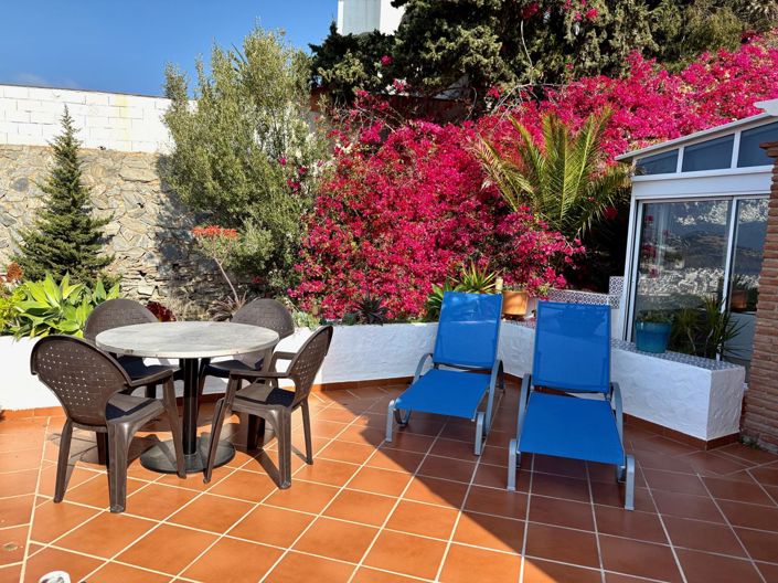 Image No.1-2 Bed Property for sale