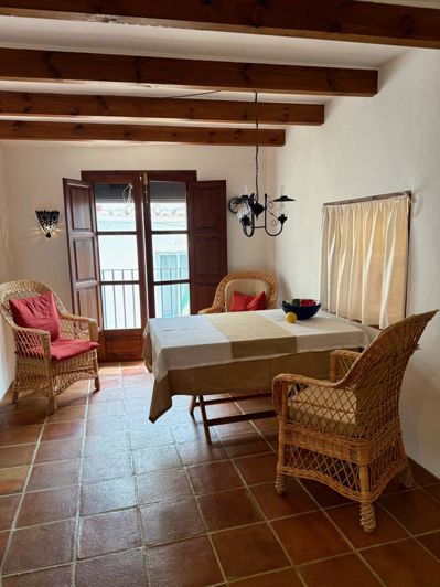 Image No.7-1 Bed Property for sale