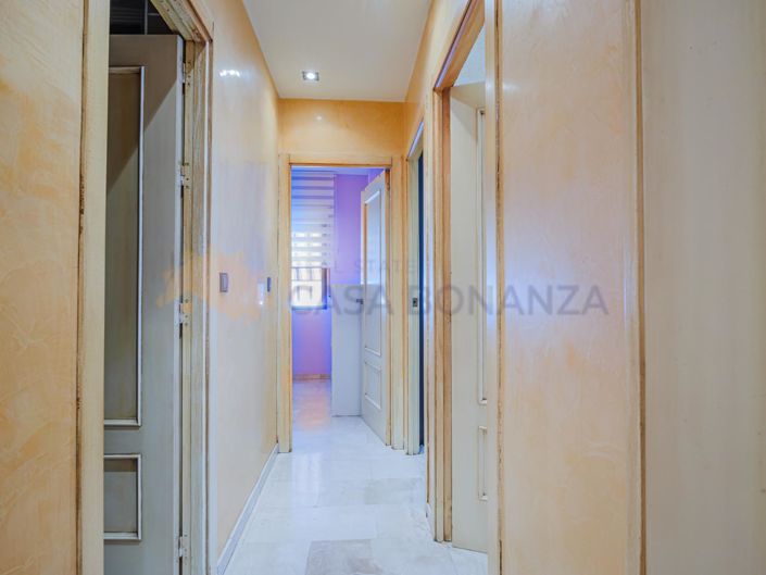 Image No.21-3 Bed Property for sale