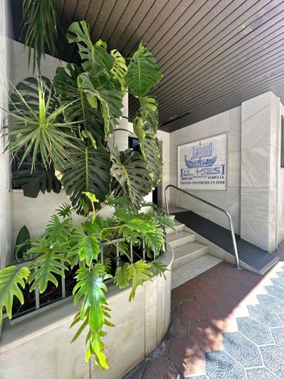 Image No.37-3 Bed Property for sale