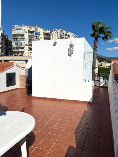 Image No.6-4 Bed Property for sale