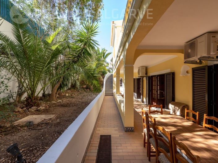 Image No.55-6 Bed House for sale